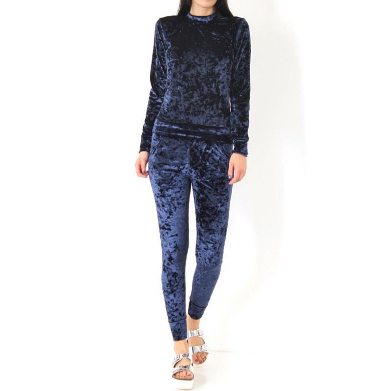 Fashion - Wonderful Tracksuit In Soft Velvet